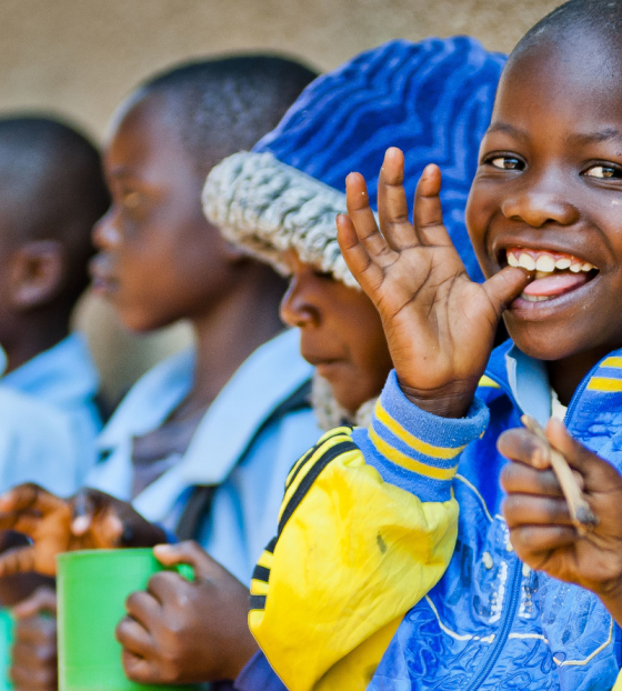 Nourrir les enfants au Malawi